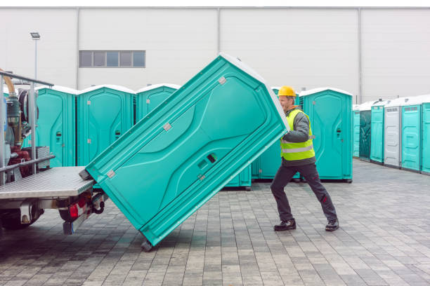 Portable Toilet Options We Offer in Friona, TX